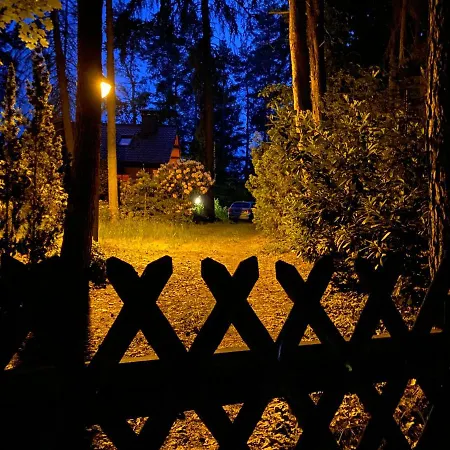 Waldhaus Eichhoernchen * Bad Schmiedeberg