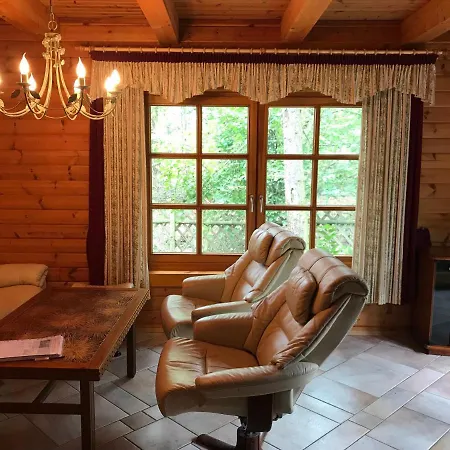 Waldhaus Eichhoernchen Tatil Evi *
